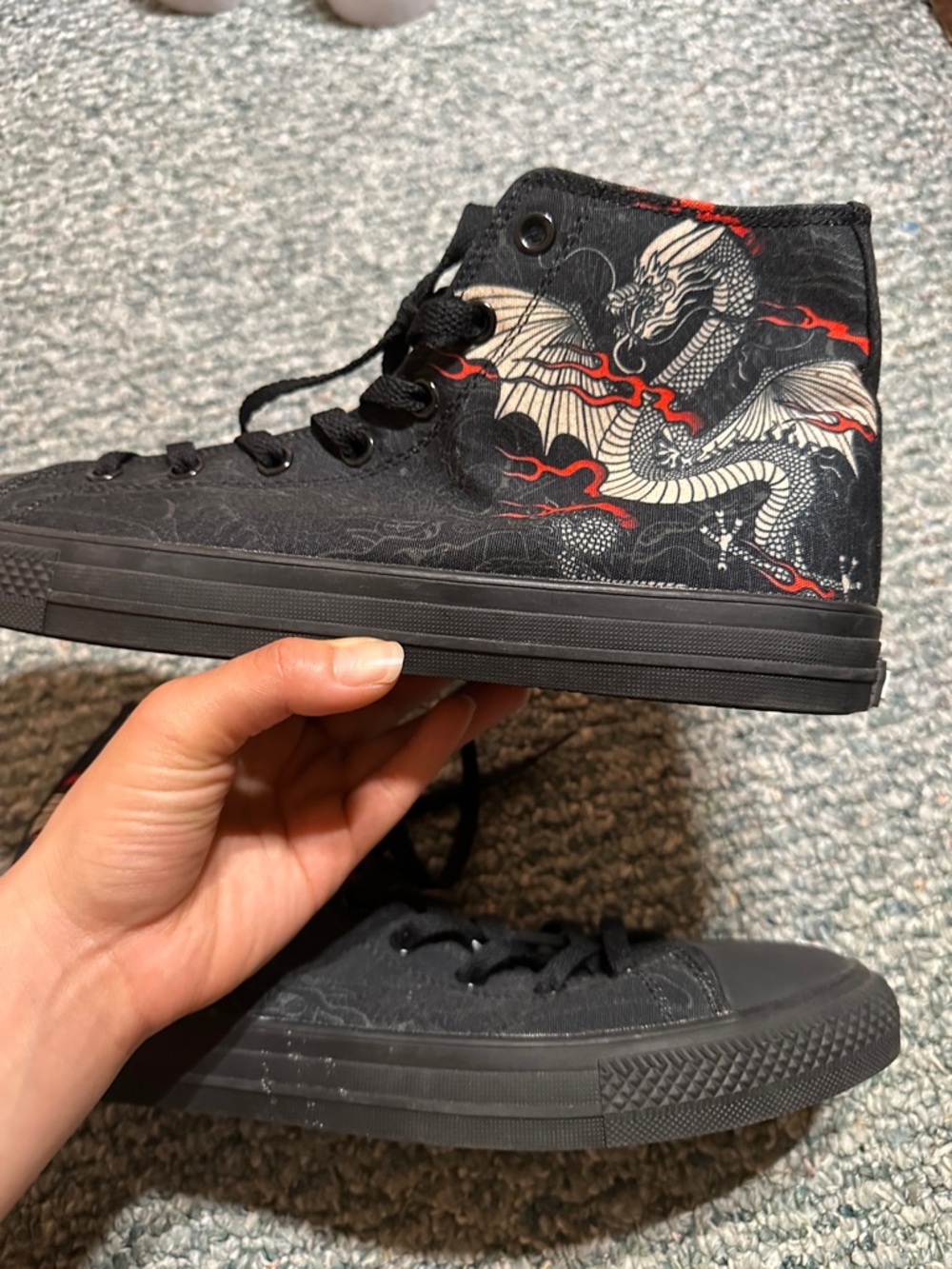 Men’s Black High-Top Sneakers with Dragon Print